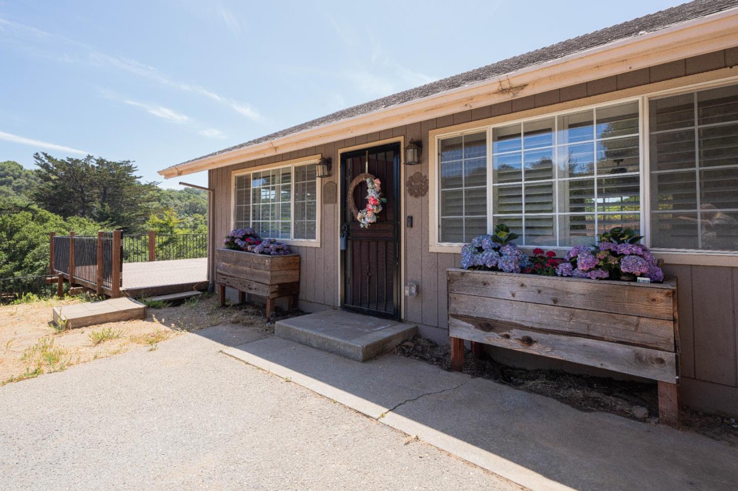 Detail Gallery Image 2 of 42 For 143 Tucker Rd, Royal Oaks,  CA 95076 - 3 Beds | 2/1 Baths