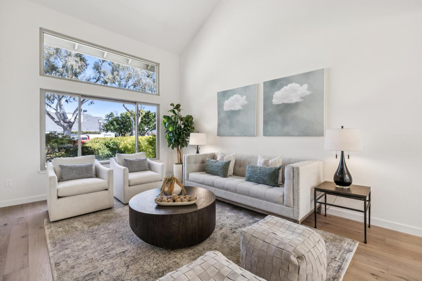 Detail Gallery Image 4 of 21 For 756 Davit Ln, Redwood City,  CA 94065 - 4 Beds | 2/1 Baths