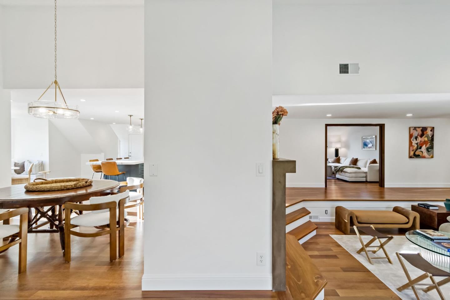 Detail Gallery Image 15 of 70 For 10 Bennett Rd, Redwood City,  CA 94062 - 4 Beds | 4 Baths