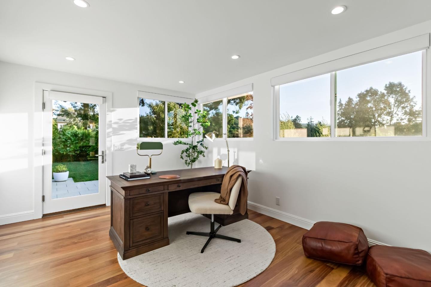 Detail Gallery Image 41 of 70 For 10 Bennett Rd, Redwood City,  CA 94062 - 4 Beds | 4 Baths