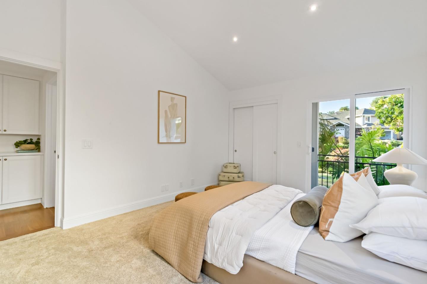 Detail Gallery Image 51 of 70 For 10 Bennett Rd, Redwood City,  CA 94062 - 4 Beds | 4 Baths