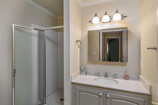 Detail Gallery Image 11 of 32 For 5185 Cribari Hls, San Jose,  CA 95135 - 2 Beds | 2 Baths