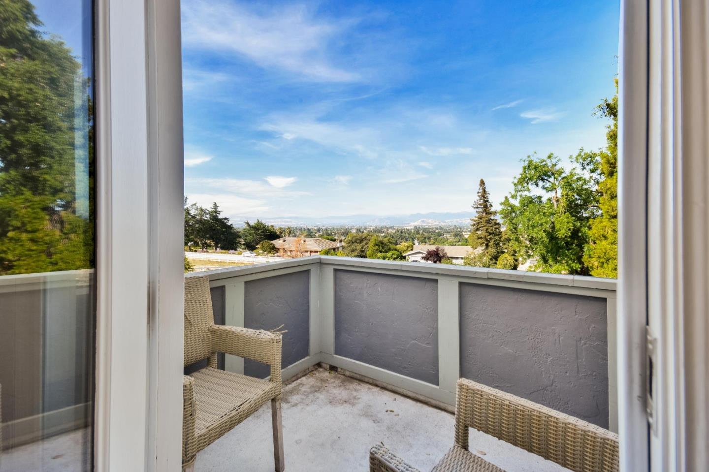 Detail Gallery Image 24 of 62 For 2295 Mcdonald Ln, Morgan Hill,  CA 95037 - 6 Beds | 4/2 Baths