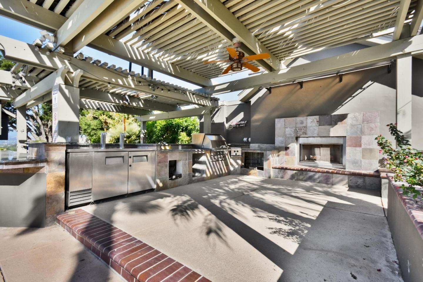 Detail Gallery Image 37 of 62 For 2295 Mcdonald Ln, Morgan Hill,  CA 95037 - 6 Beds | 4/2 Baths