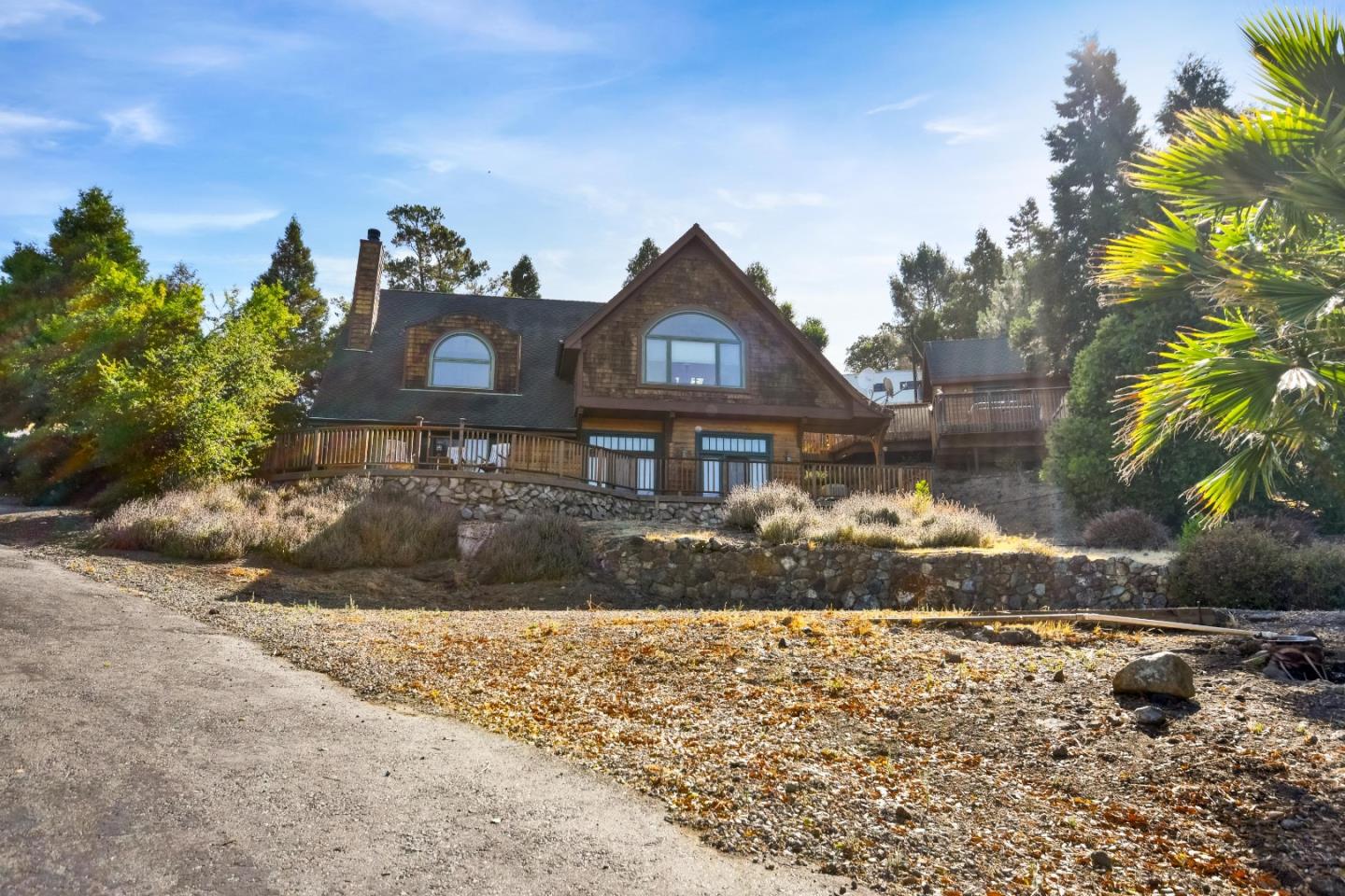 Detail Gallery Image 41 of 62 For 2295 Mcdonald Ln, Morgan Hill,  CA 95037 - 6 Beds | 4/2 Baths
