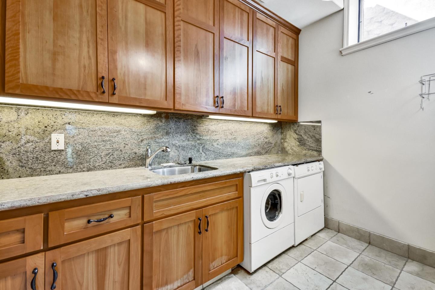 Detail Gallery Image 52 of 62 For 2295 Mcdonald Ln, Morgan Hill,  CA 95037 - 6 Beds | 4/2 Baths
