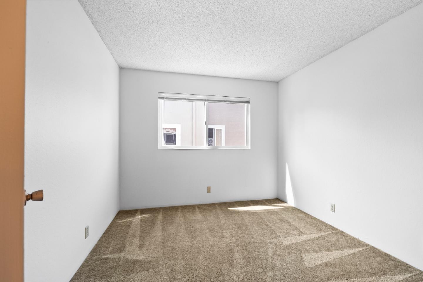 Detail Gallery Image 10 of 17 For 366 San Petra Ct #2,  Milpitas,  CA 95035 - 2 Beds | 1 Baths