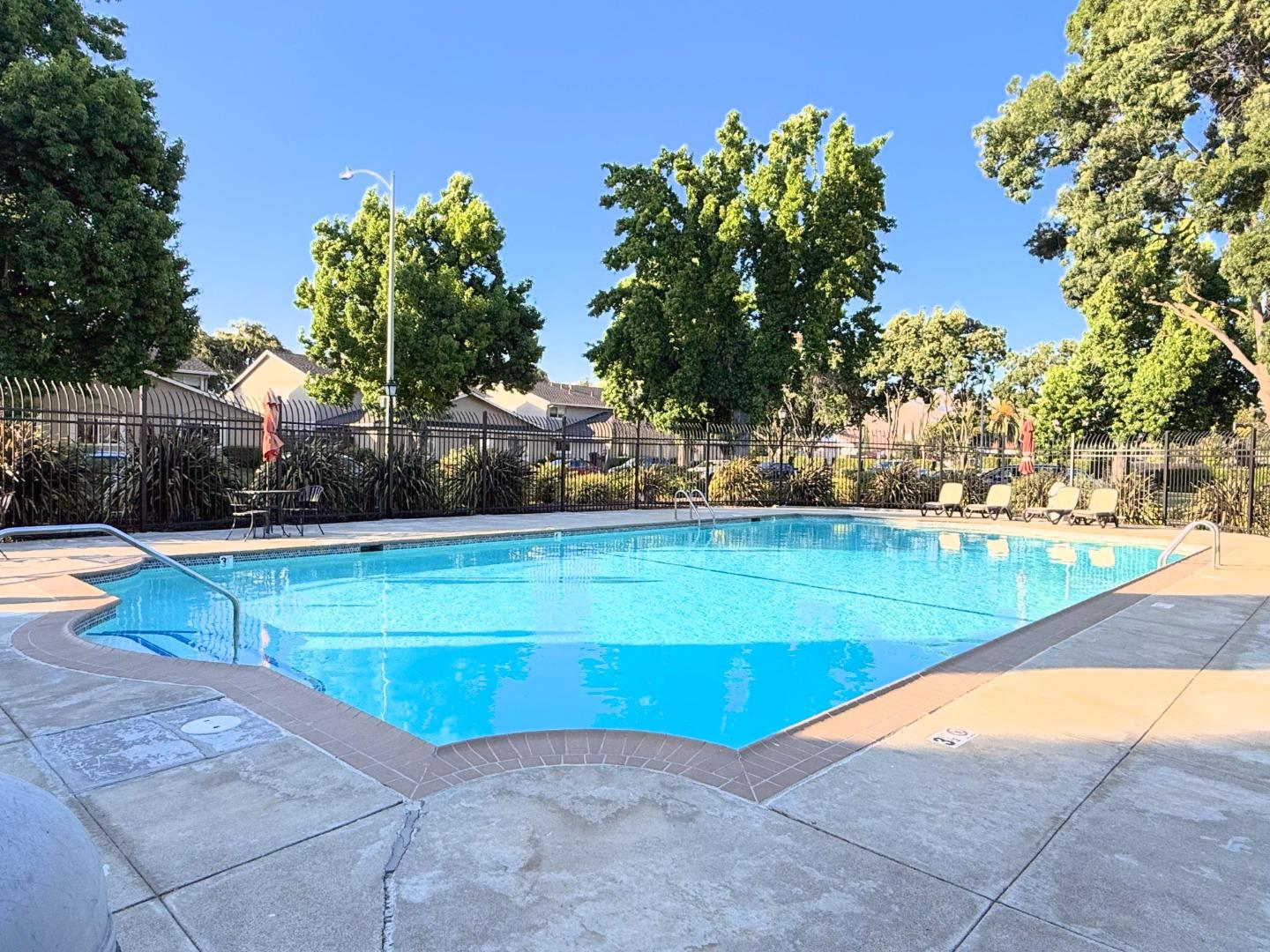 Detail Gallery Image 16 of 17 For 366 San Petra Ct #2,  Milpitas,  CA 95035 - 2 Beds | 1 Baths