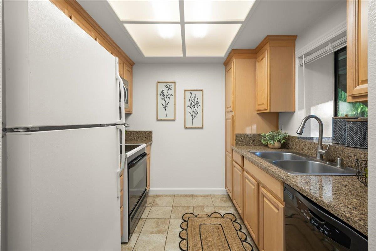 Detail Gallery Image 14 of 26 For 3346 Shadow Park Pl, San Jose,  CA 95121 - 2 Beds | 1 Baths