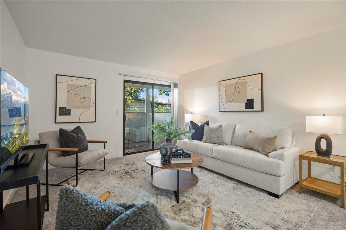 Detail Gallery Image 5 of 26 For 3346 Shadow Park Pl, San Jose,  CA 95121 - 2 Beds | 1 Baths