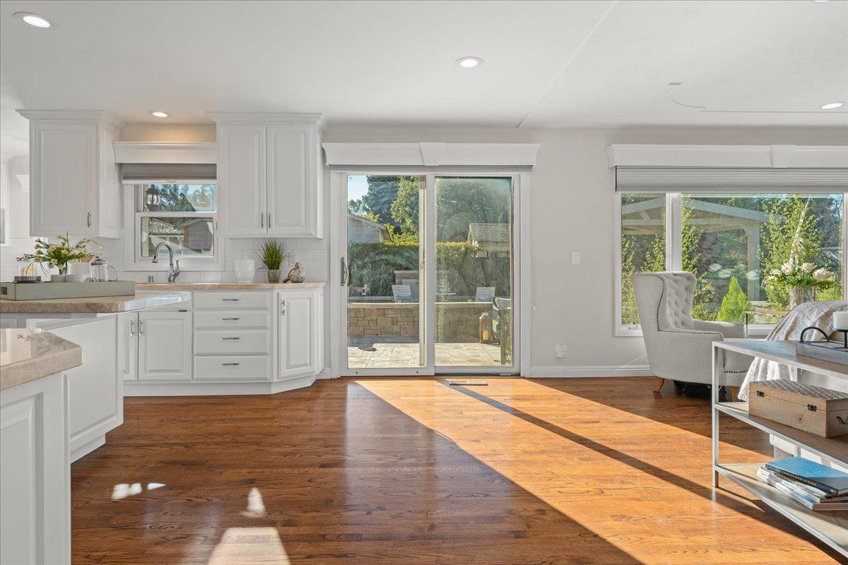 Detail Gallery Image 22 of 53 For 14375 La Rinconada Dr, Los Gatos,  CA 95032 - 4 Beds | 2/1 Baths