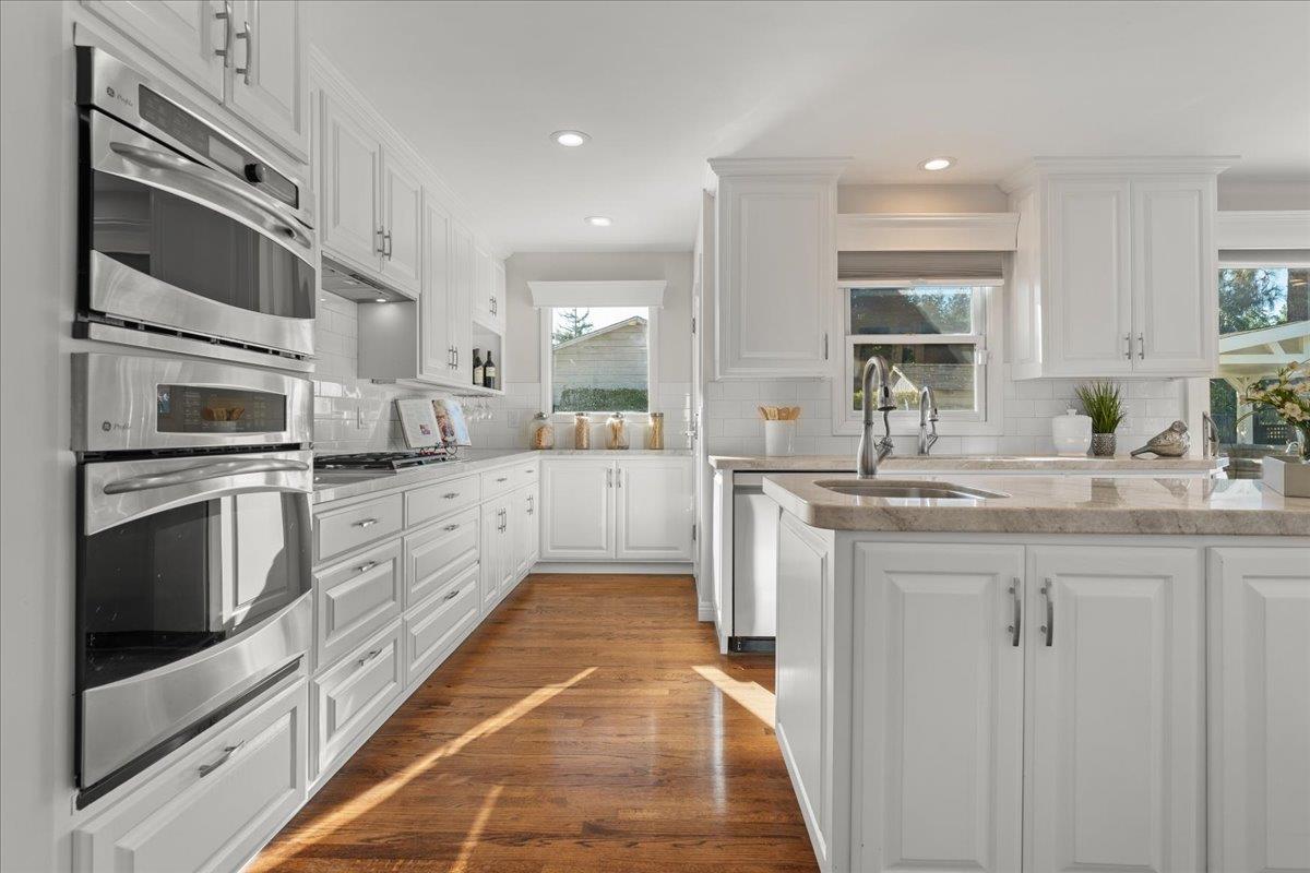 Detail Gallery Image 25 of 53 For 14375 La Rinconada Dr, Los Gatos,  CA 95032 - 4 Beds | 2/1 Baths