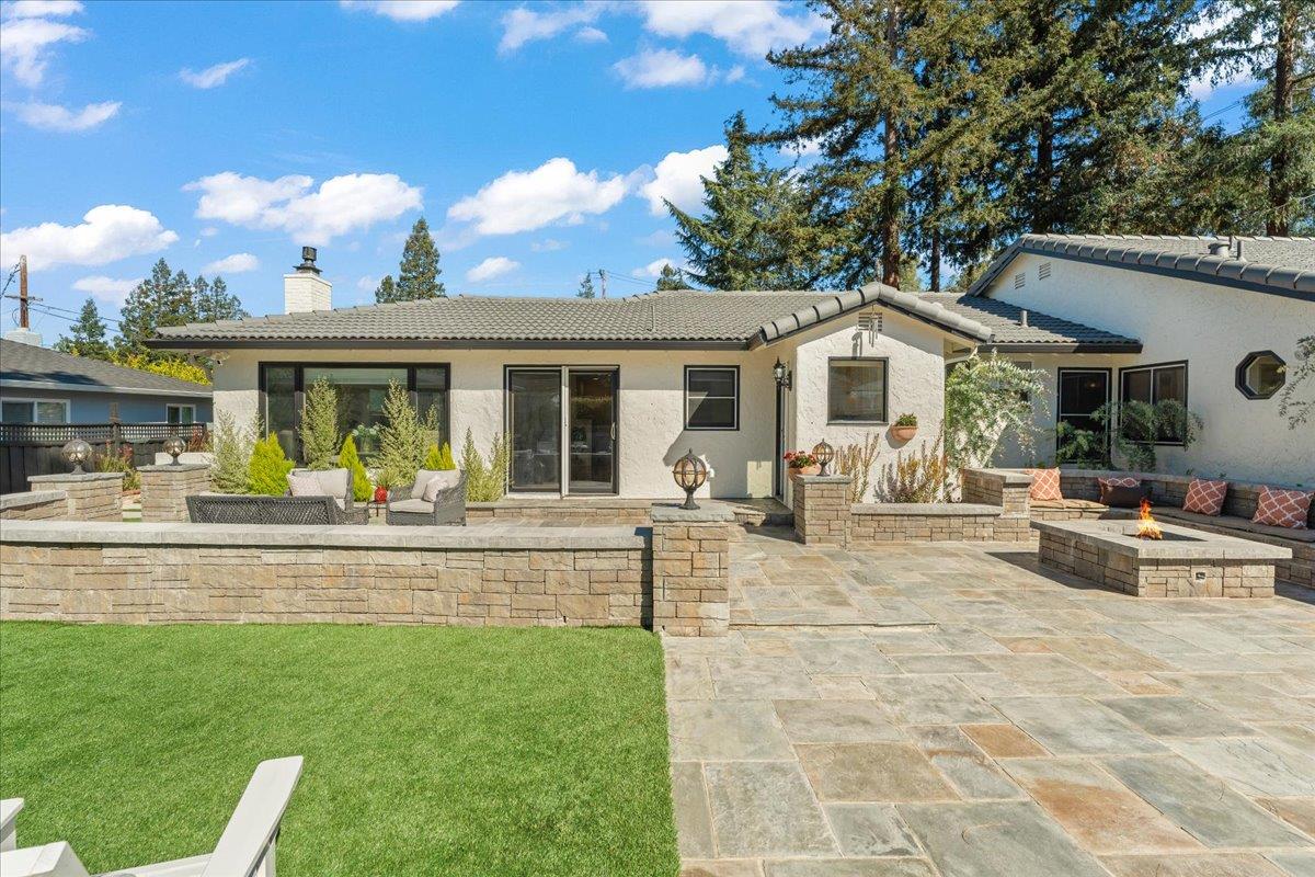 Detail Gallery Image 41 of 53 For 14375 La Rinconada Dr, Los Gatos,  CA 95032 - 4 Beds | 2/1 Baths