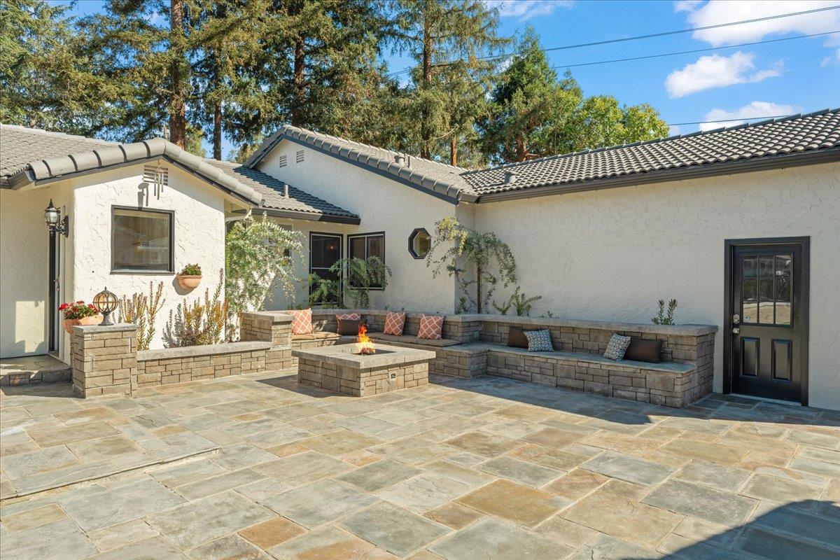 Detail Gallery Image 42 of 53 For 14375 La Rinconada Dr, Los Gatos,  CA 95032 - 4 Beds | 2/1 Baths