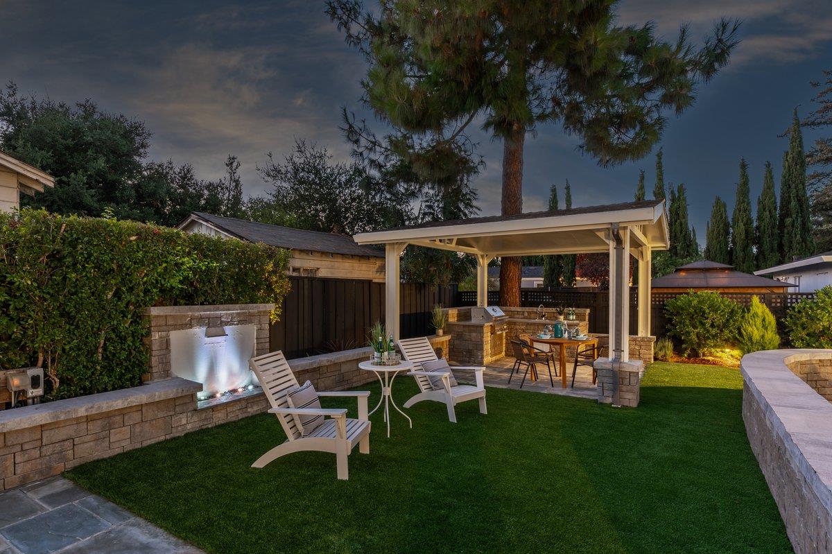 Detail Gallery Image 50 of 53 For 14375 La Rinconada Dr, Los Gatos,  CA 95032 - 4 Beds | 2/1 Baths