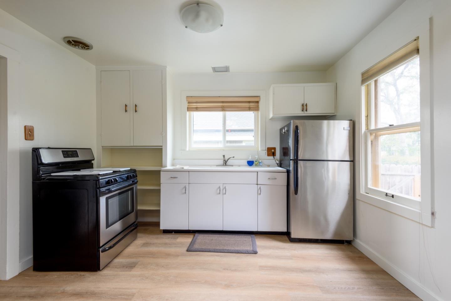 Detail Gallery Image 13 of 20 For 350 Cuesta Real, La Honda,  CA 94020 - 2 Beds | 1 Baths