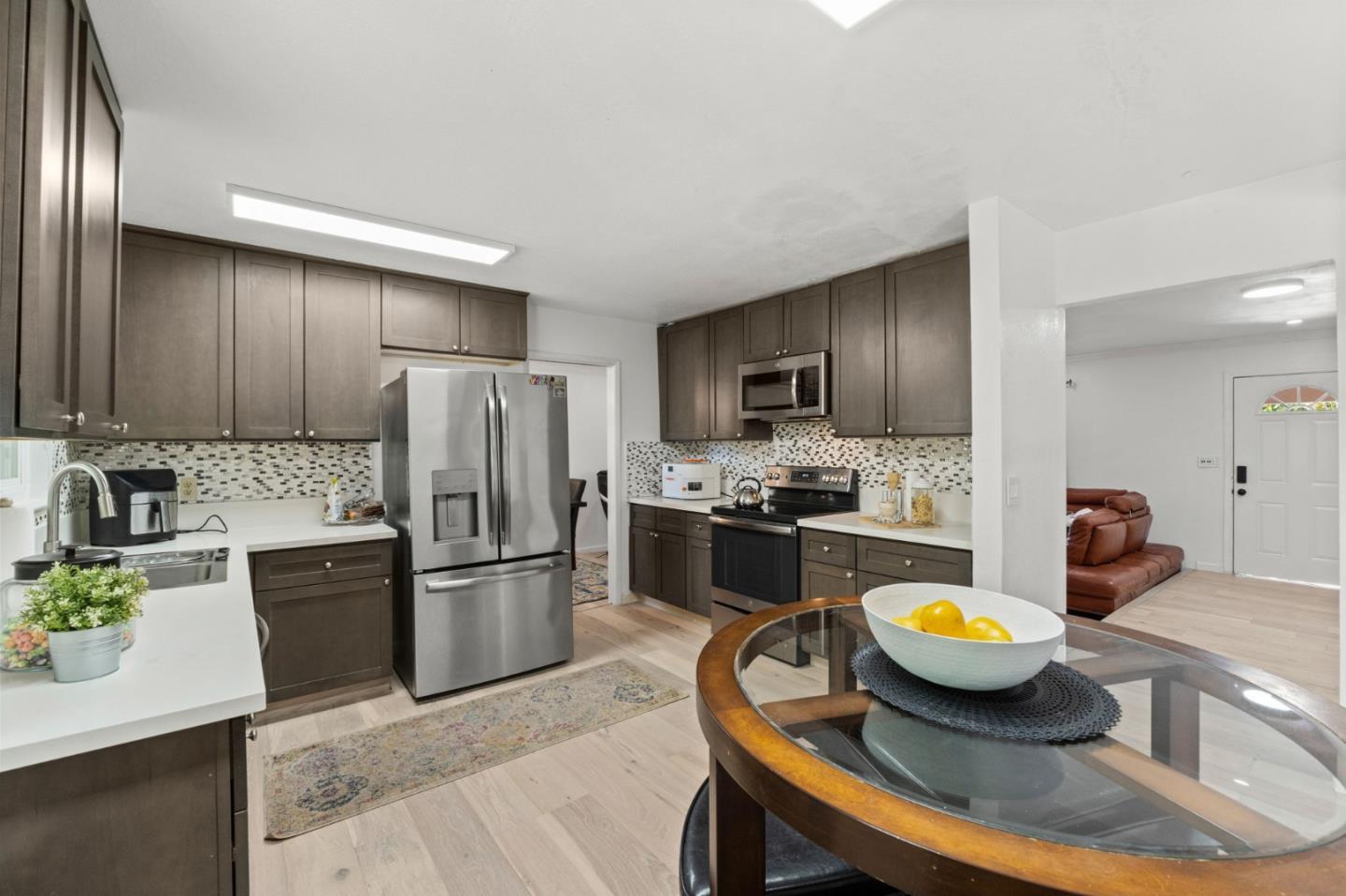 Detail Gallery Image 11 of 46 For 455 S Park Victoria Dr, Milpitas,  CA 95035 - 4 Beds | 2/1 Baths