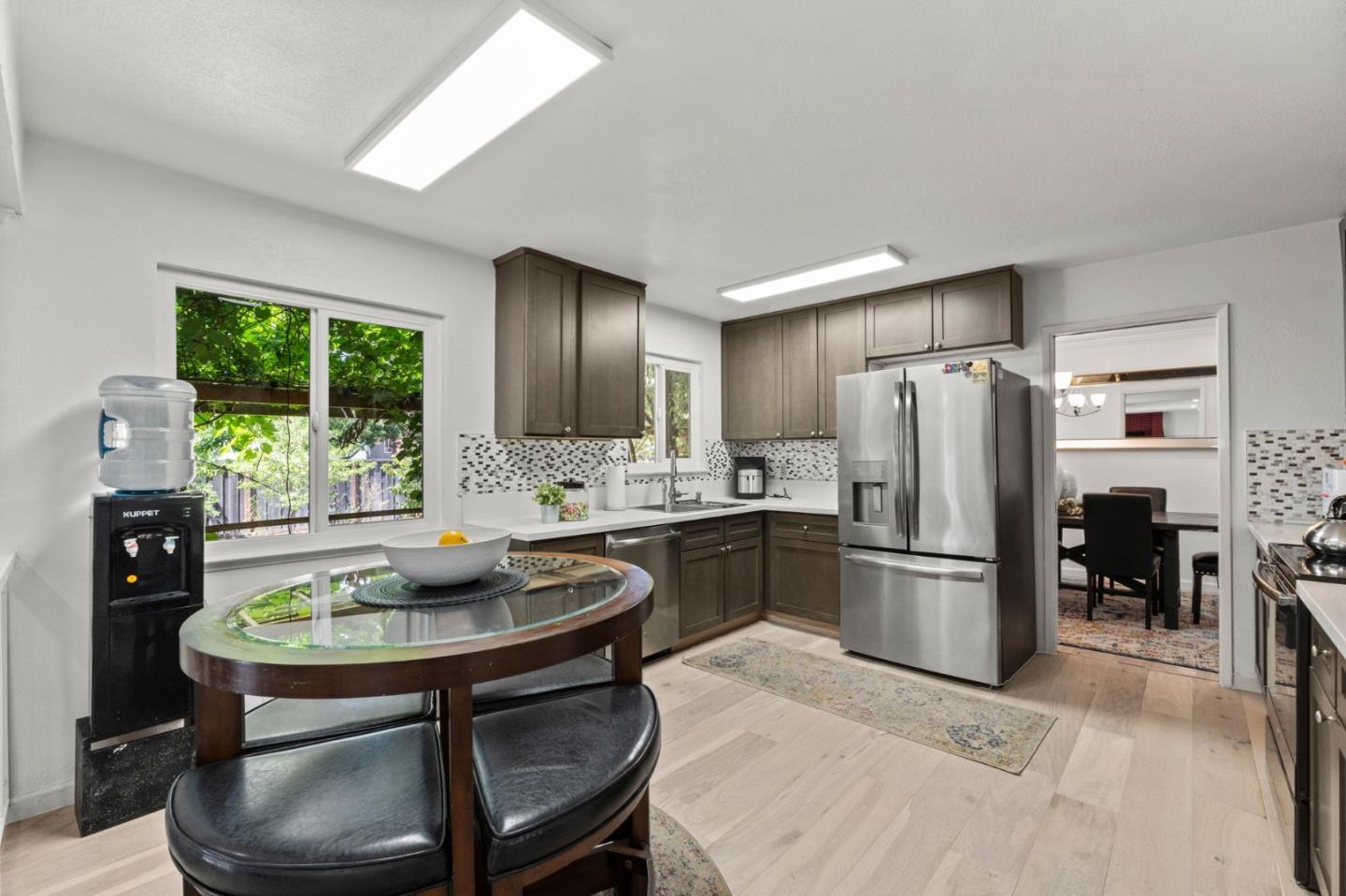 Detail Gallery Image 14 of 46 For 455 S Park Victoria Dr, Milpitas,  CA 95035 - 4 Beds | 2/1 Baths