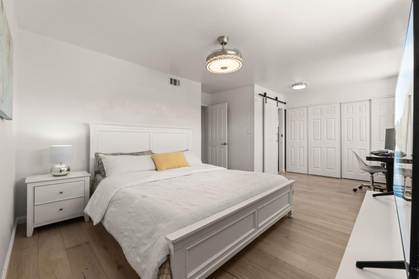 Detail Gallery Image 21 of 46 For 455 S Park Victoria Dr, Milpitas,  CA 95035 - 4 Beds | 2/1 Baths
