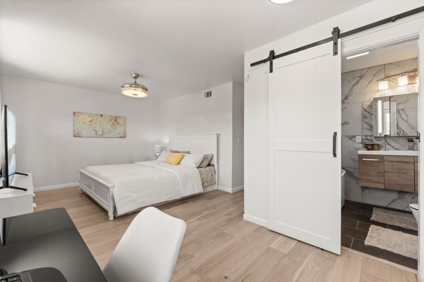 Detail Gallery Image 22 of 46 For 455 S Park Victoria Dr, Milpitas,  CA 95035 - 4 Beds | 2/1 Baths