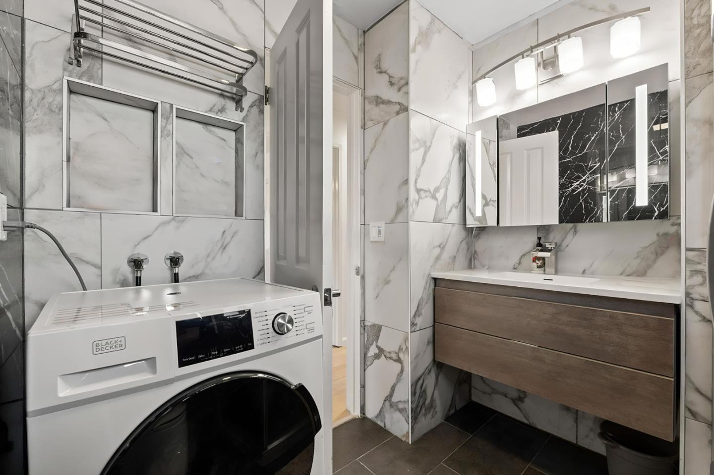 Detail Gallery Image 30 of 46 For 455 S Park Victoria Dr, Milpitas,  CA 95035 - 4 Beds | 2/1 Baths