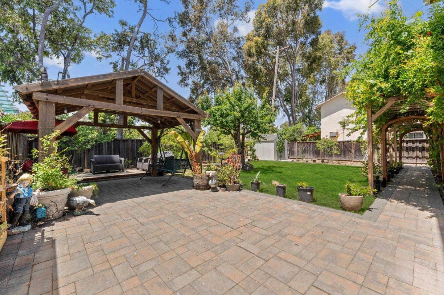 Detail Gallery Image 34 of 46 For 455 S Park Victoria Dr, Milpitas,  CA 95035 - 4 Beds | 2/1 Baths