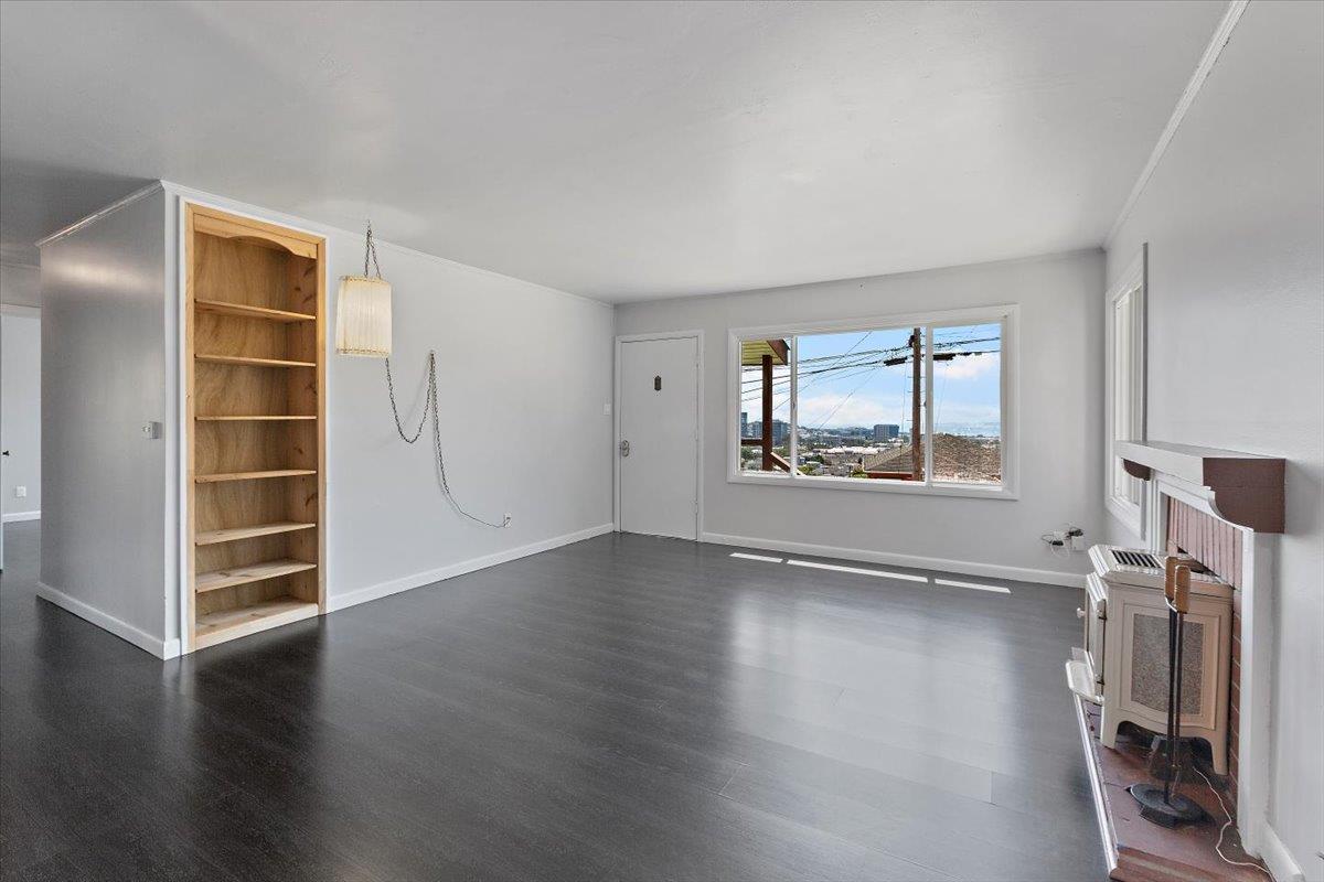 Detail Gallery Image 6 of 24 For 659 Ash Ave, South San Francisco,  CA 94080 - 3 Beds | 1 Baths