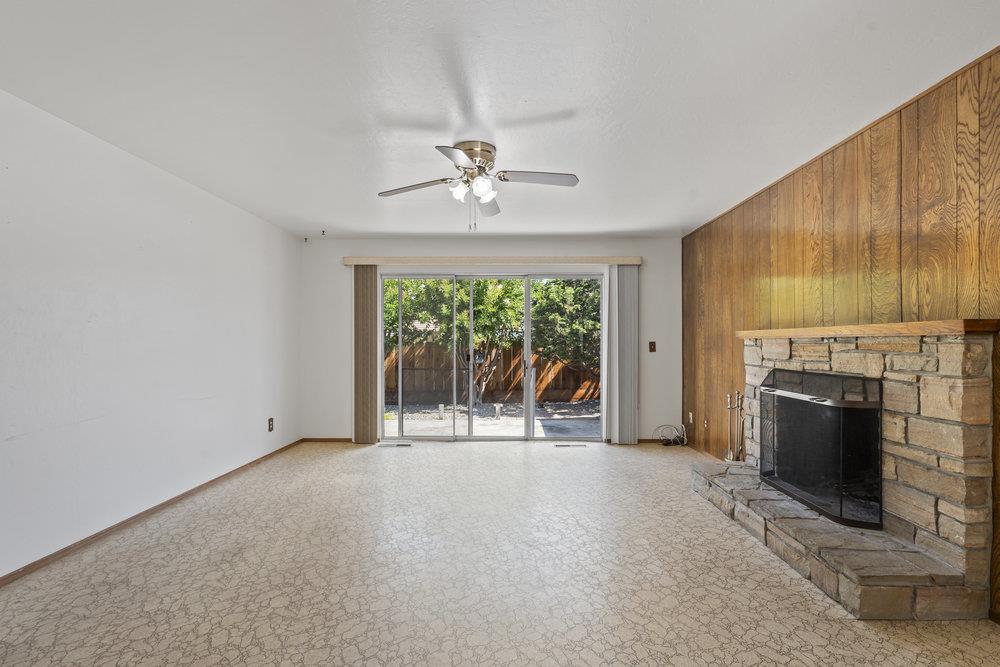 Detail Gallery Image 17 of 53 For 1500 Sunset Dr, Hollister,  CA 95023 - 3 Beds | 2 Baths