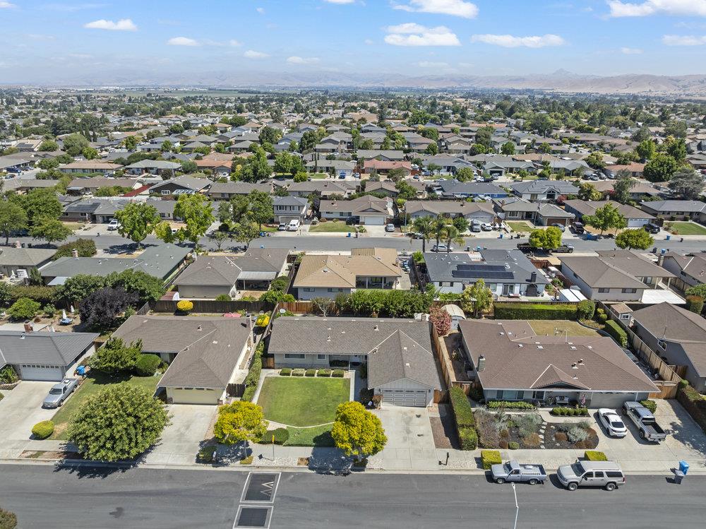 Detail Gallery Image 45 of 53 For 1500 Sunset Dr, Hollister,  CA 95023 - 3 Beds | 2 Baths