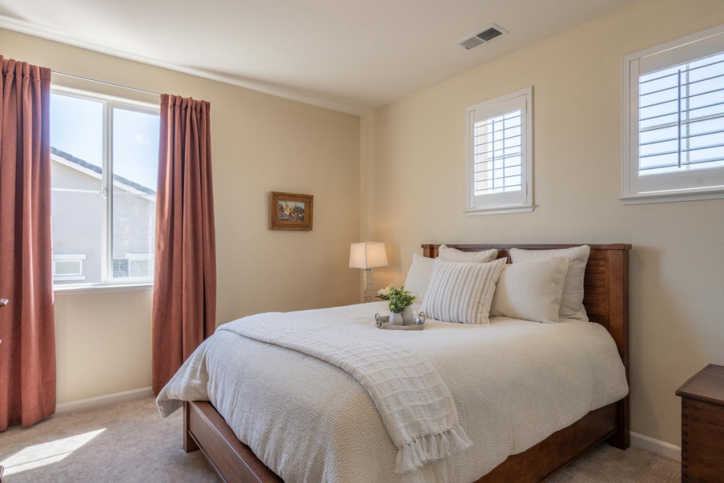 Detail Gallery Image 19 of 36 For 5043 Sunset Vista Dr, Seaside,  CA 93955 - 3 Beds | 2/1 Baths