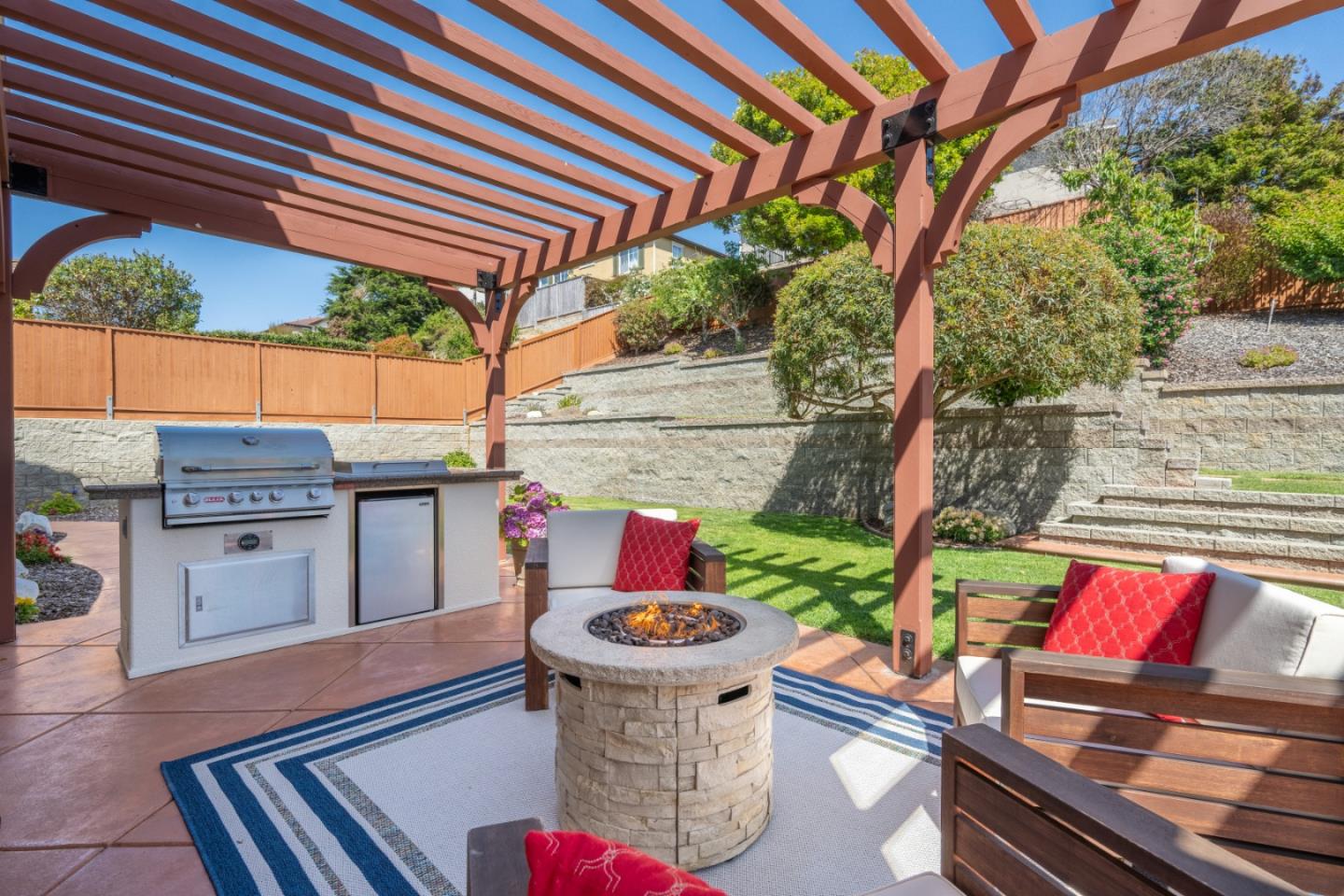 Detail Gallery Image 28 of 36 For 5043 Sunset Vista Dr, Seaside,  CA 93955 - 3 Beds | 2/1 Baths