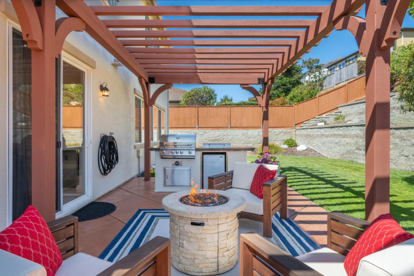 Detail Gallery Image 29 of 36 For 5043 Sunset Vista Dr, Seaside,  CA 93955 - 3 Beds | 2/1 Baths