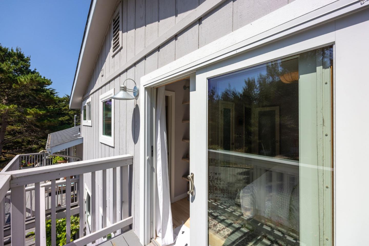 Detail Gallery Image 39 of 48 For 397 14th St, Montara,  CA 94037 - 4 Beds | 3 Baths