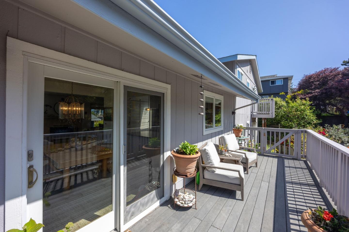 Detail Gallery Image 6 of 48 For 397 14th St, Montara,  CA 94037 - 4 Beds | 3 Baths