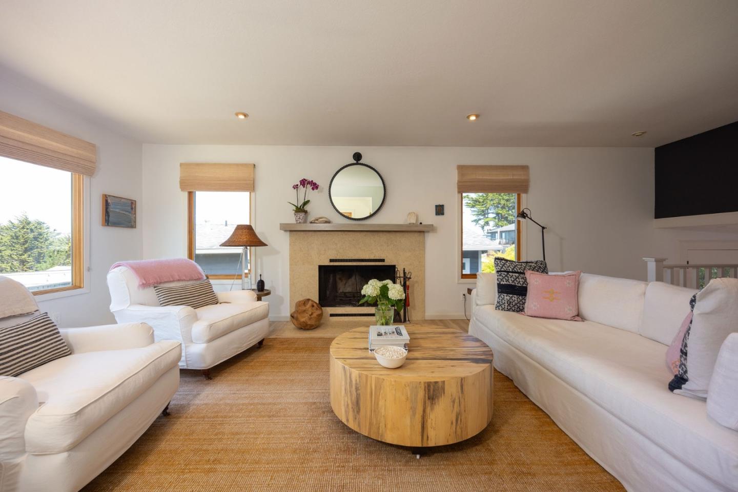 Detail Gallery Image 9 of 48 For 397 14th St, Montara,  CA 94037 - 4 Beds | 3 Baths