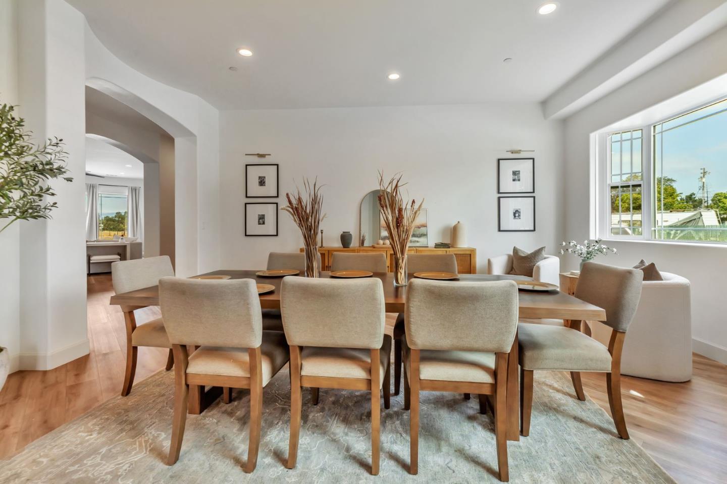 Detail Gallery Image 22 of 97 For 10055 Foothill Ave, Gilroy,  CA 95020 - 8 Beds | 7/1 Baths