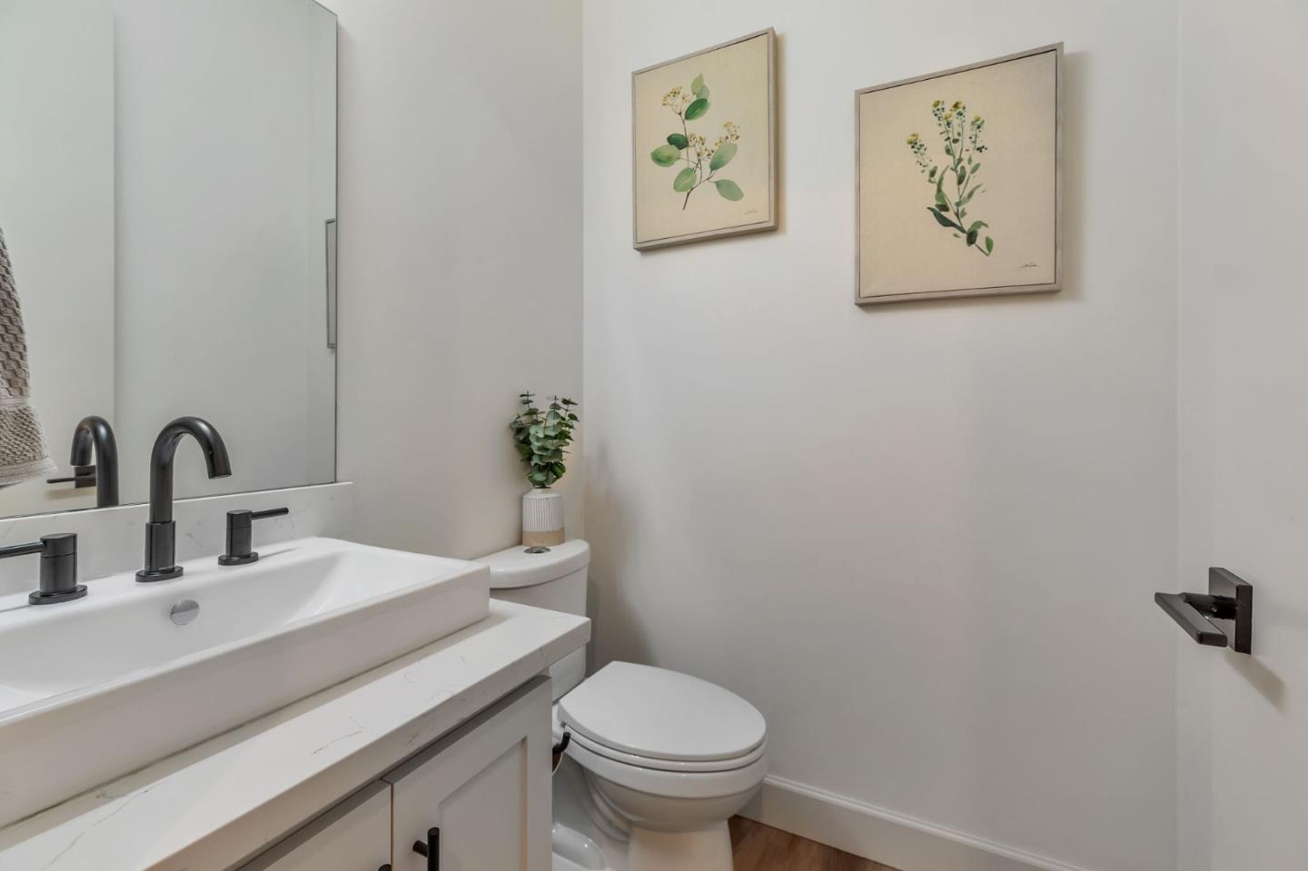 Detail Gallery Image 53 of 97 For 10055 Foothill Ave, Gilroy,  CA 95020 - 8 Beds | 7/1 Baths