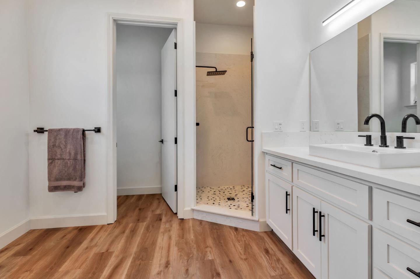 Detail Gallery Image 55 of 97 For 10055 Foothill Ave, Gilroy,  CA 95020 - 8 Beds | 7/1 Baths
