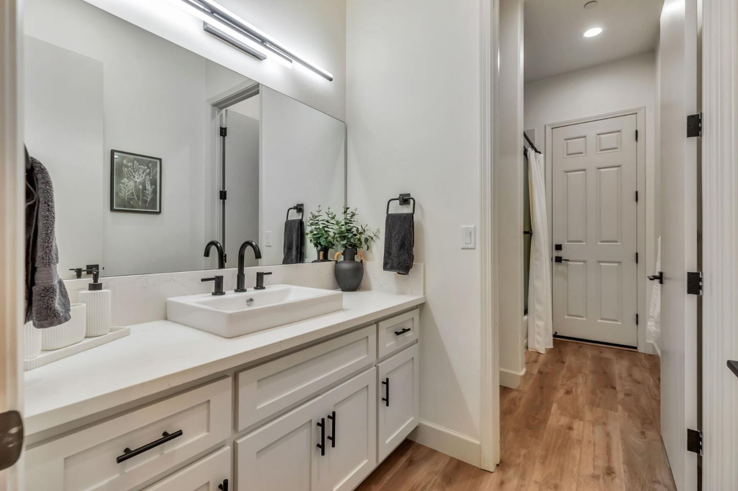 Detail Gallery Image 58 of 97 For 10055 Foothill Ave, Gilroy,  CA 95020 - 8 Beds | 7/1 Baths