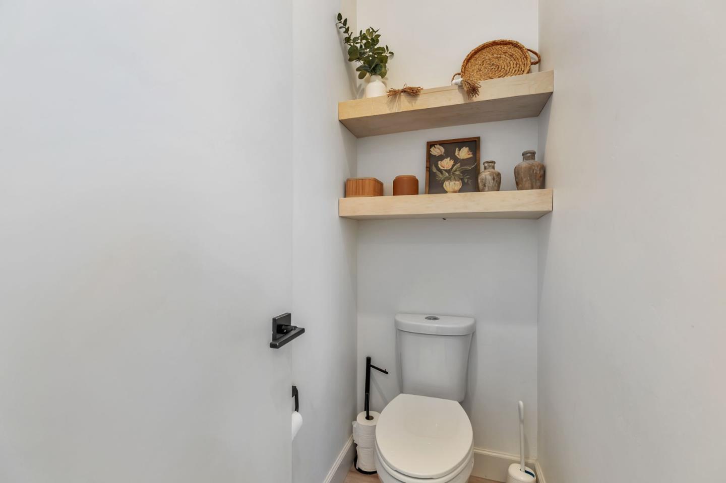 Detail Gallery Image 61 of 97 For 10055 Foothill Ave, Gilroy,  CA 95020 - 8 Beds | 7/1 Baths