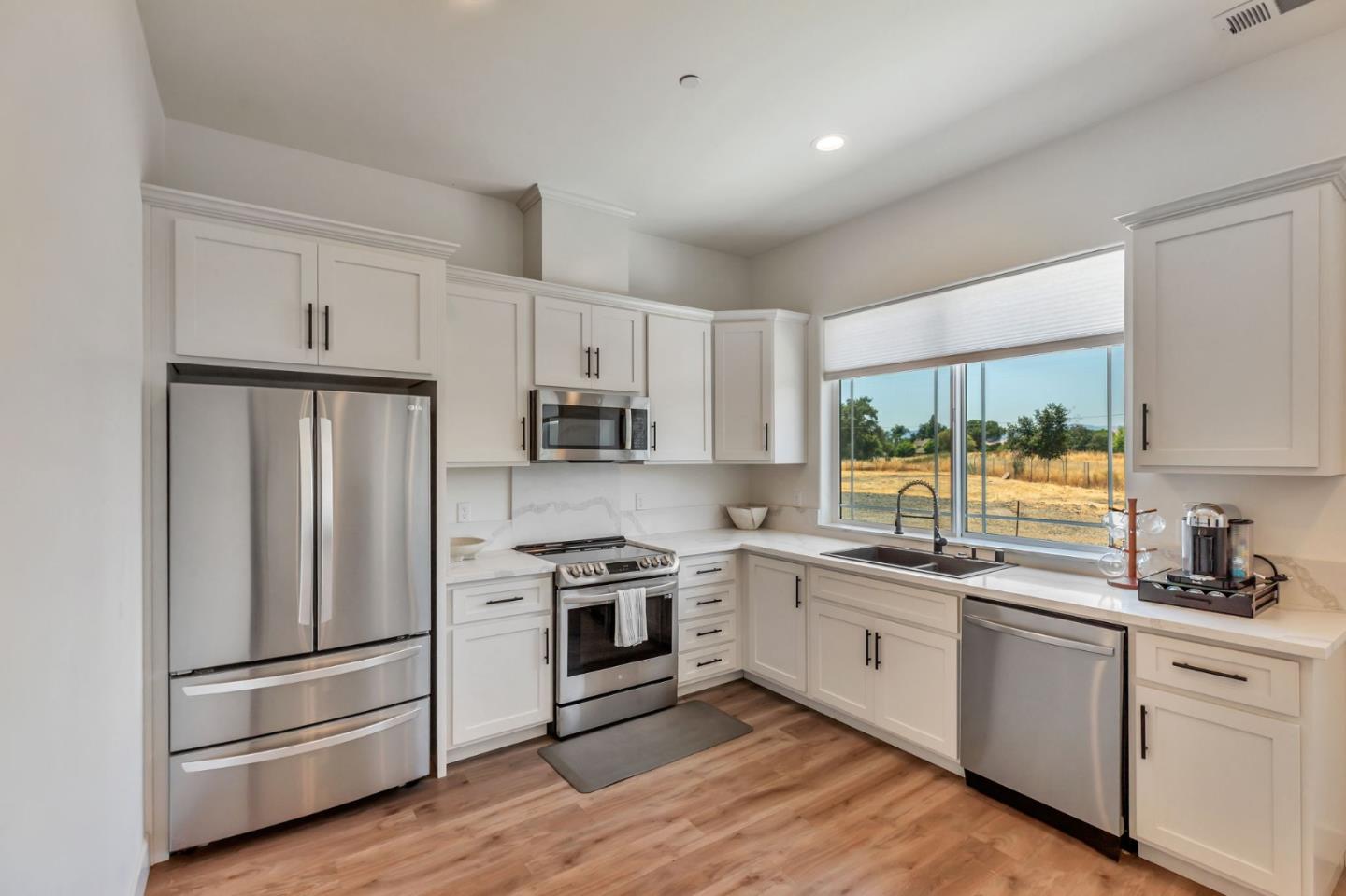 Detail Gallery Image 73 of 97 For 10055 Foothill Ave, Gilroy,  CA 95020 - 8 Beds | 7/1 Baths