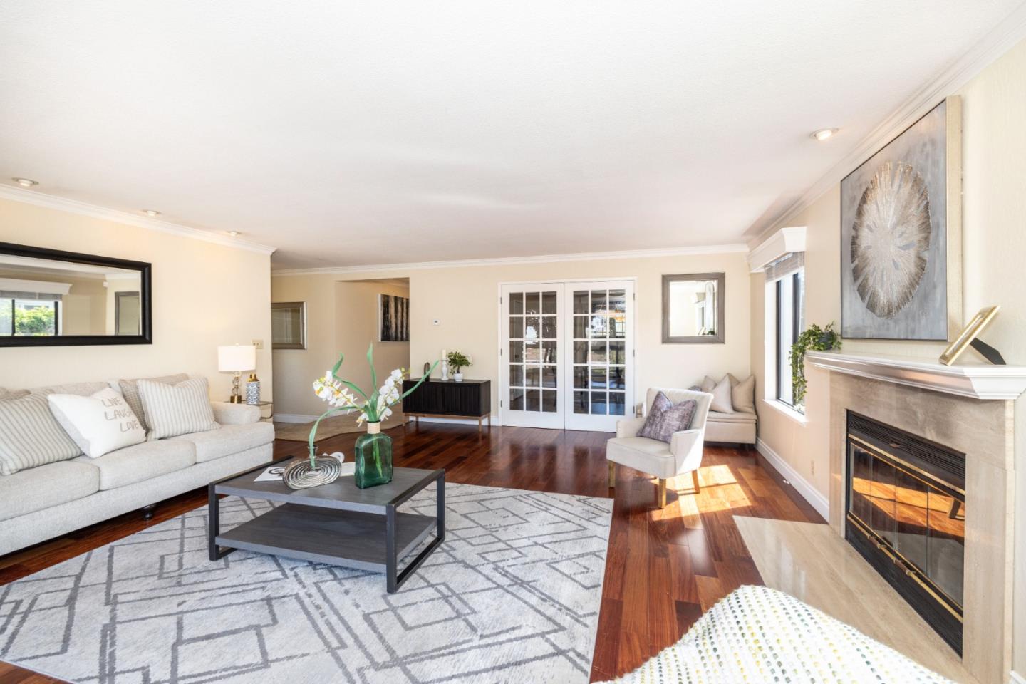 Detail Gallery Image 10 of 46 For 515 Lanyard Dr, Redwood City,  CA 94065 - 3 Beds | 2 Baths