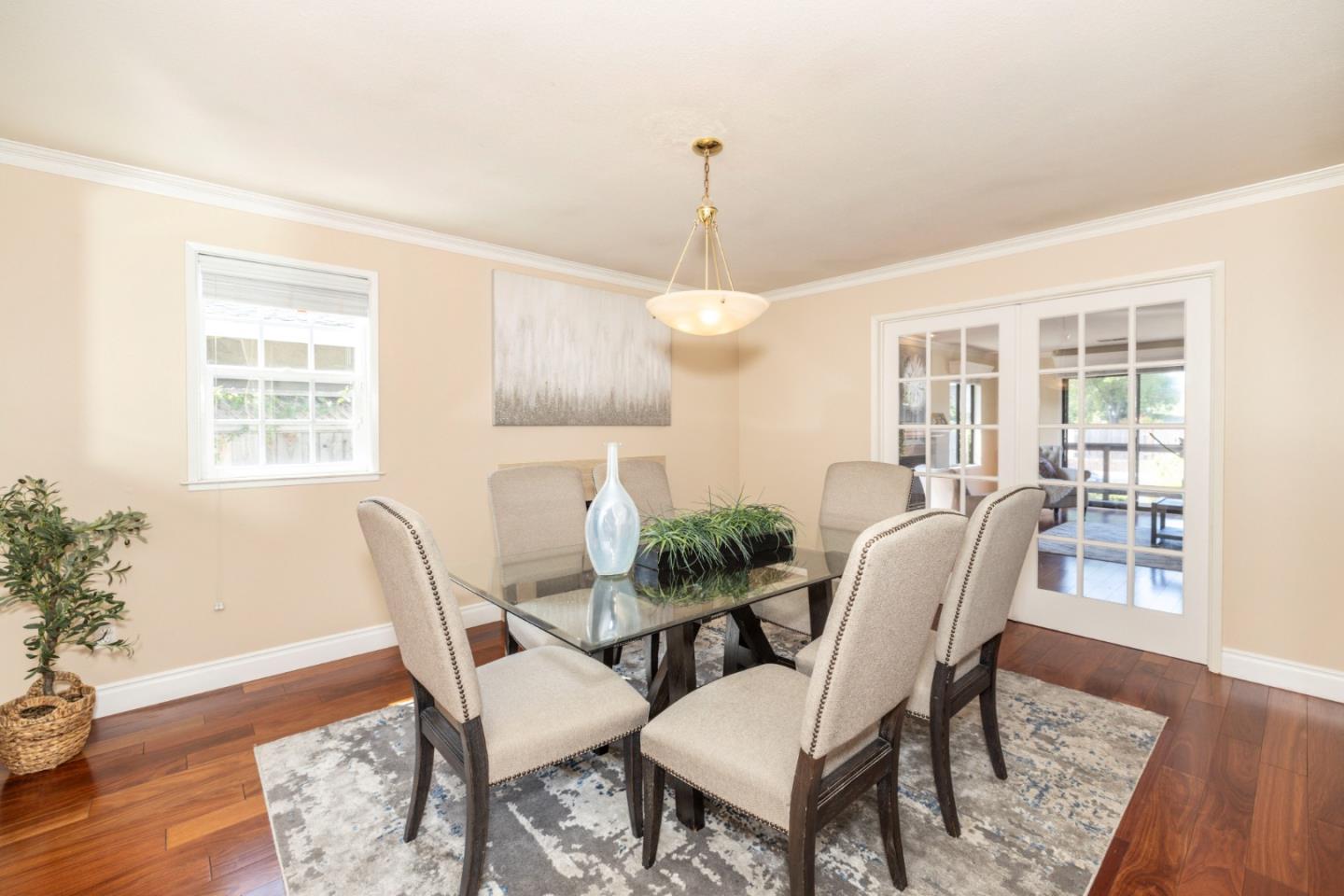 Detail Gallery Image 12 of 46 For 515 Lanyard Dr, Redwood City,  CA 94065 - 3 Beds | 2 Baths