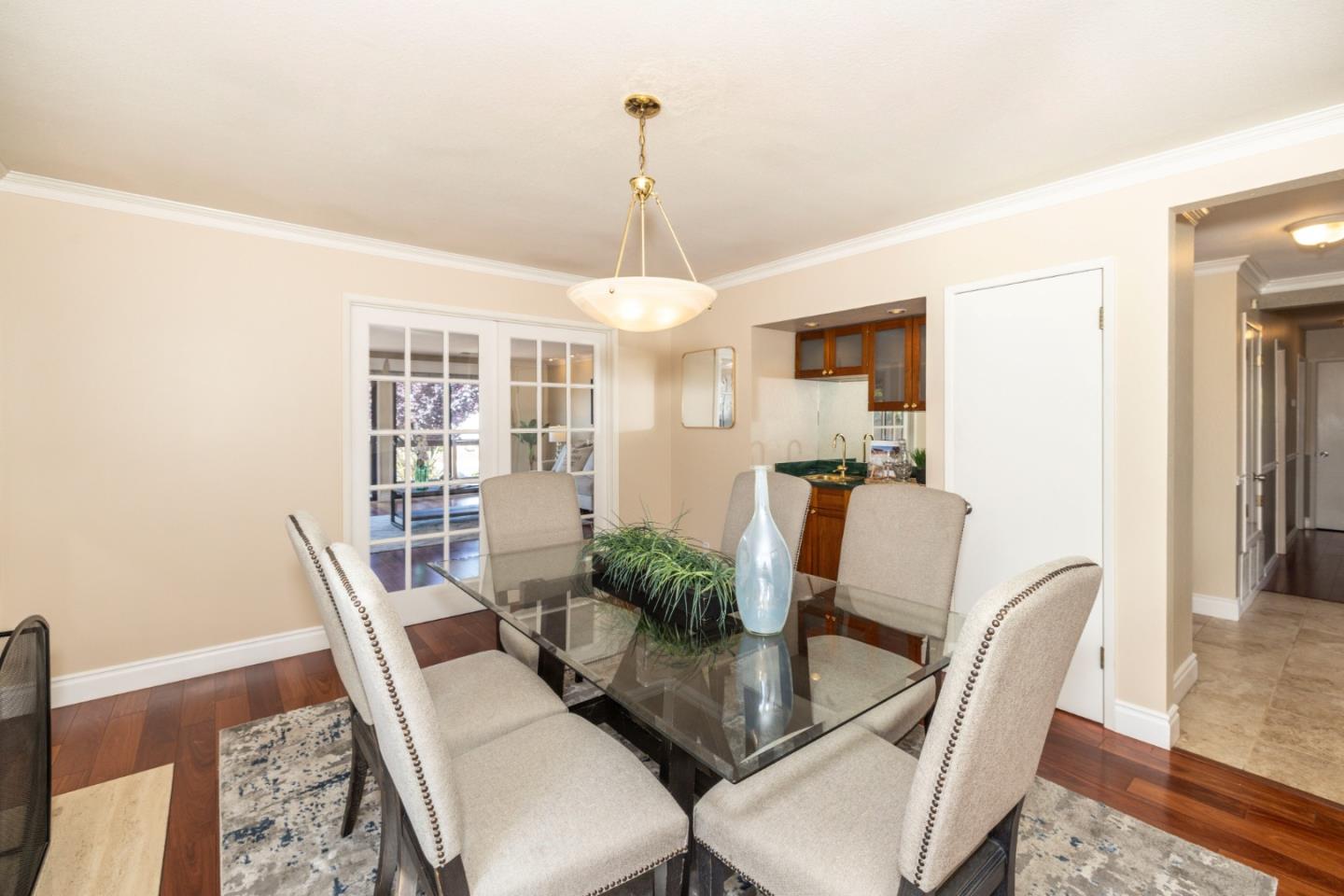 Detail Gallery Image 13 of 46 For 515 Lanyard Dr, Redwood City,  CA 94065 - 3 Beds | 2 Baths