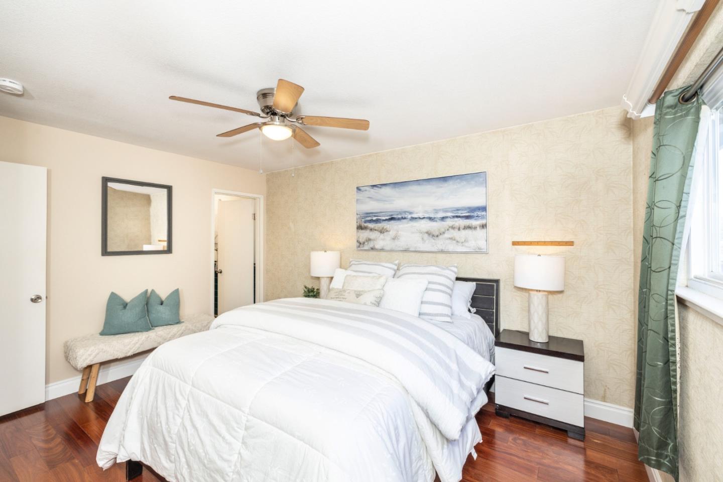 Detail Gallery Image 25 of 46 For 515 Lanyard Dr, Redwood City,  CA 94065 - 3 Beds | 2 Baths