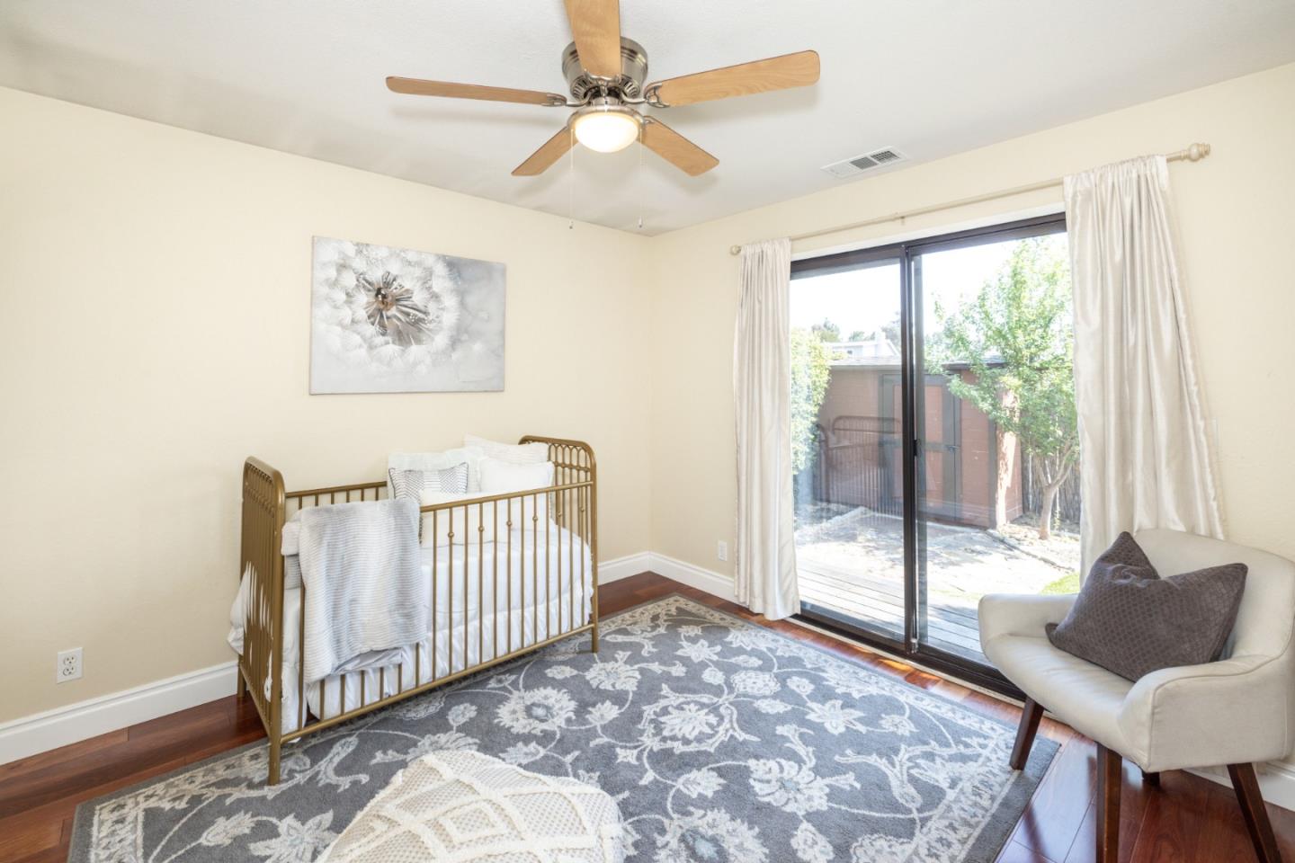 Detail Gallery Image 30 of 46 For 515 Lanyard Dr, Redwood City,  CA 94065 - 3 Beds | 2 Baths