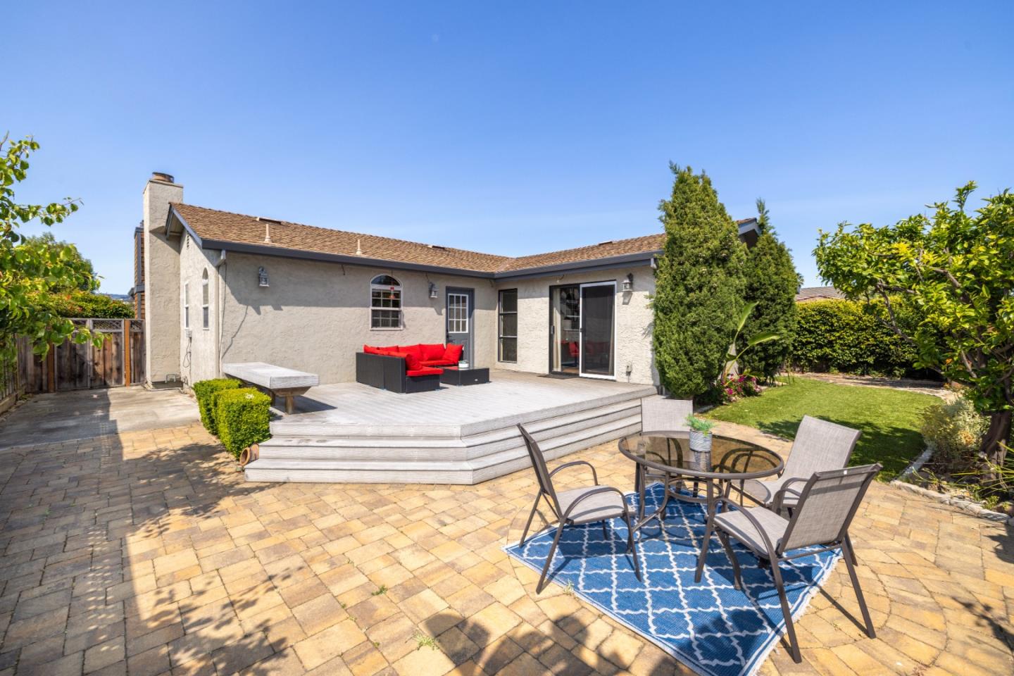 Detail Gallery Image 40 of 46 For 515 Lanyard Dr, Redwood City,  CA 94065 - 3 Beds | 2 Baths