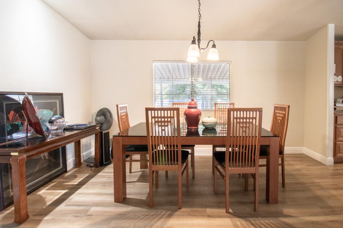 Detail Gallery Image 7 of 24 For 532a Millpond Dr 532a,  San Jose,  CA 95125 - 2 Beds | 2 Baths