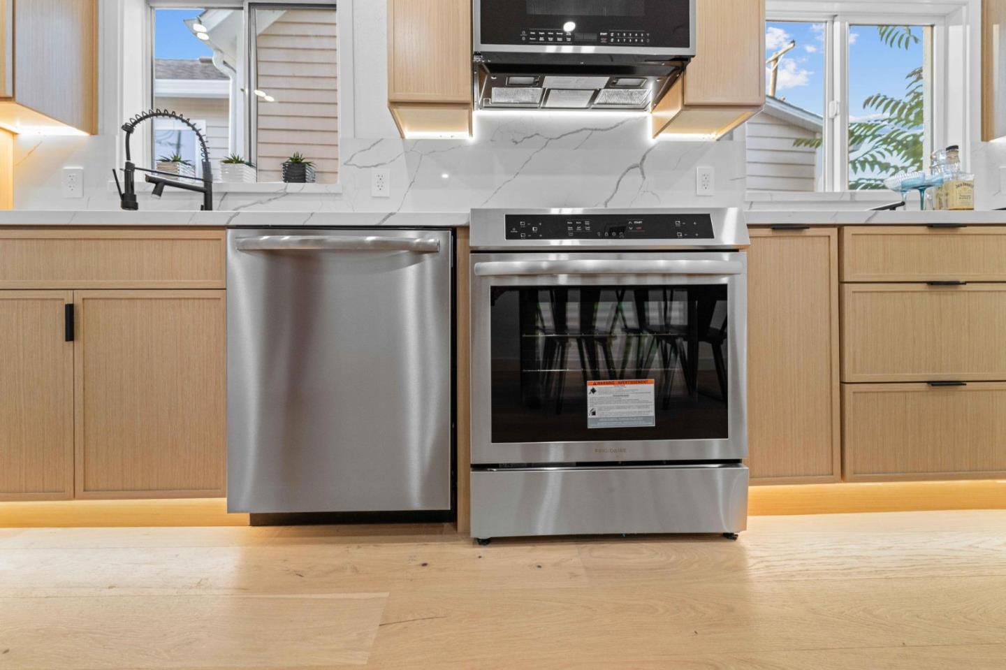 Detail Gallery Image 11 of 54 For 504 Hannah St, San Jose,  CA 95126 - 2 Beds | 2 Baths