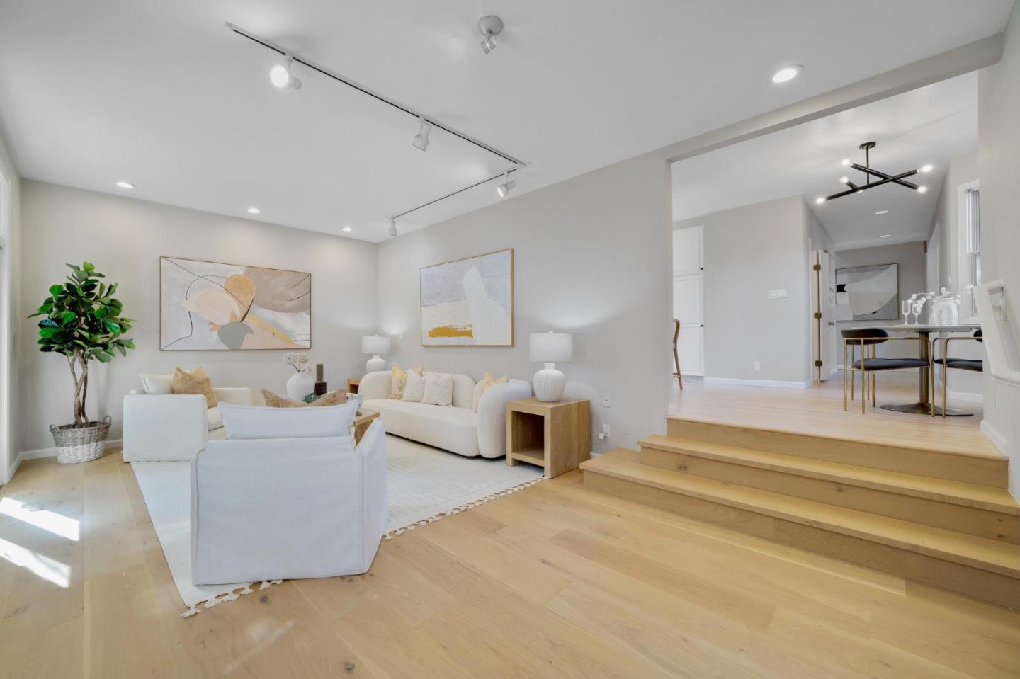 Detail Gallery Image 20 of 60 For 1518 Arguello St, Redwood City,  CA 94063 - 3 Beds | 2/1 Baths
